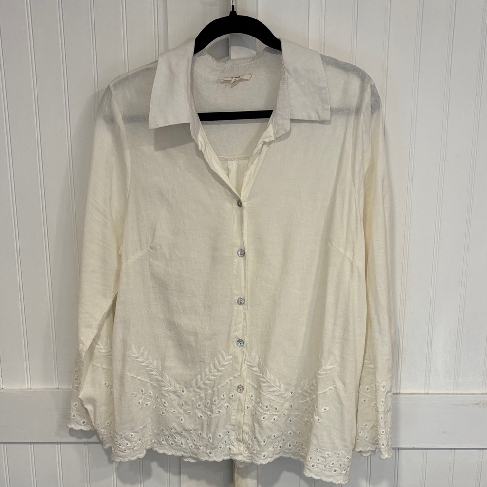 Christian Siriano NY Elegant off white Button-Up Women's Top size XL fits like L